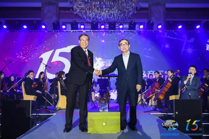Ϻֹɷ޹˾CEO´루Ŷ³ƮңӰ